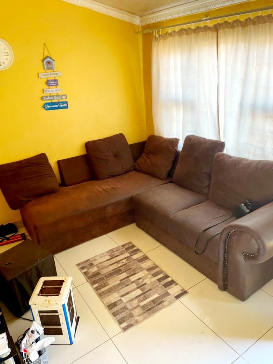 2 Bedroom Property for Sale in Mdantsane Nu 13 Eastern Cape